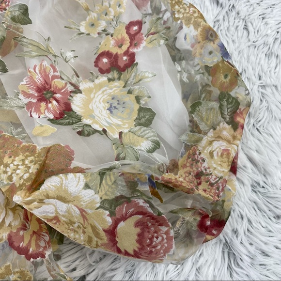 Golden Days Paris Sheer Floral Blouse ! - Picture 2 of 10